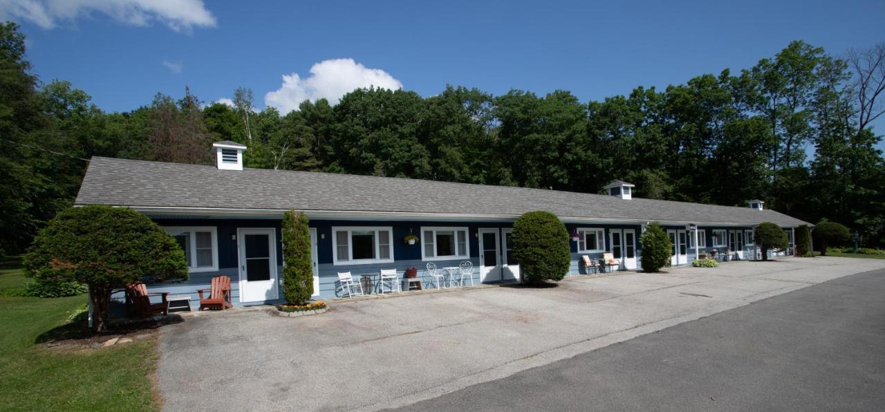 Governor'S Rock Motel Shaftsbury Exterior photo